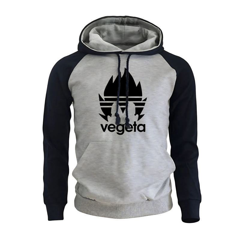Sweat à capuche gris clair avec manches noires et cordons sombres, orné d'un logo Vegeta noir représentant sa transformation en Super Saiyan. Un mélange parfait de style décontracté et hommage à l'univers Dragon Ball.