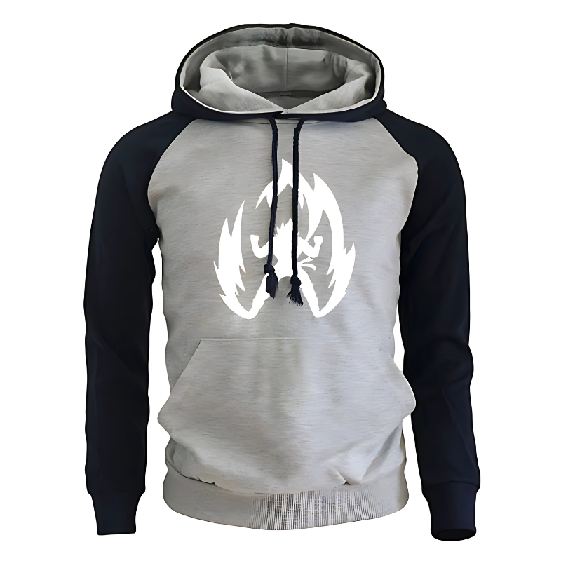Adoptez le style Saiyan avec ce sweat à capuche bicolore gris et navy au design unique. Sur le devant, un logo Saiyan blanc audacieux incarne parfaitement l'esprit des guerriers de Dragon Ball Z. Conçu pour allier confort et élégance, ce sweat est fabriqué à partir de matériaux doux et respirants, idéal pour vos journées décontractées ou vos sessions d’entraînement. Avec ses manches noires contrastées et sa poche kangourou pratique, ce sweat à capuche est parfait pour les fans souhaitant afficher leur passi