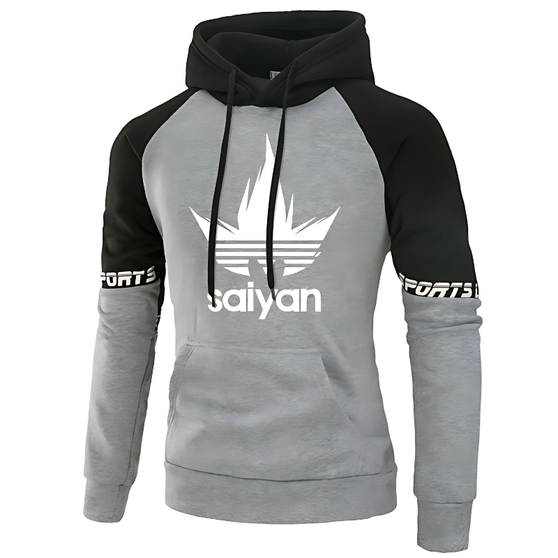 Sweat à capuche gris clair avec manches noires contrastantes, logo Saiyan imprimé sur la poitrine et inscription "Sports" sur les manches, parfait pour un look streetwear et décontracté inspiré des mangas.