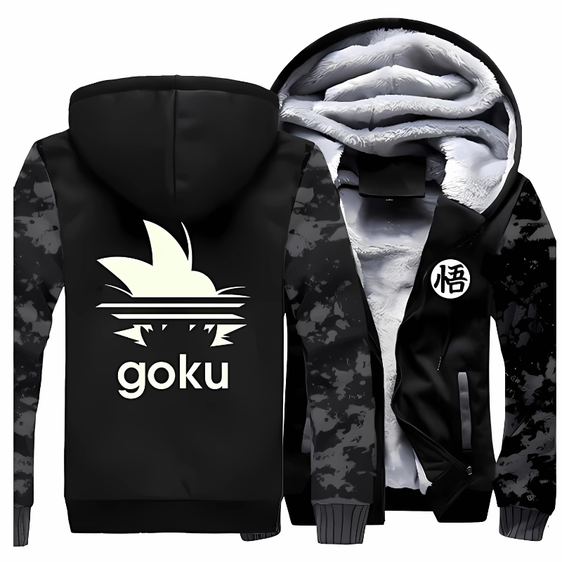 Veste polaire noire avec manches à motif camouflage, design Goku inspiré de Dragon Ball et logo kanji "悟", capuche doublée chaude, parfaite pour l’hiver et les fans de manga.