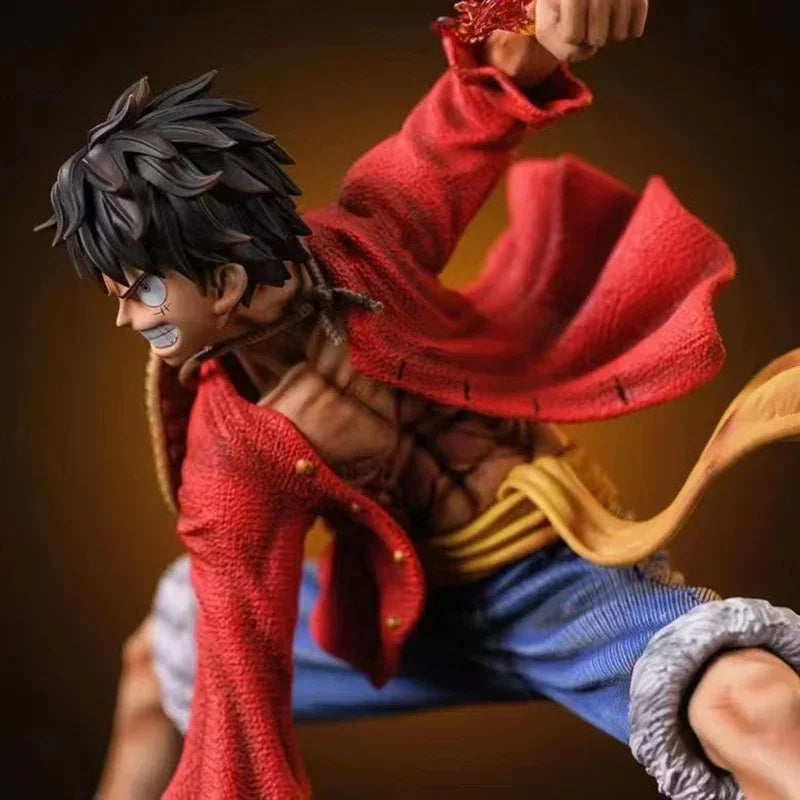 Figurine Luffy en Pleine Action avec Effet de Poing