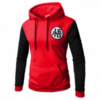 Sweat à capuche rouge vif avec manches noires contrastantes et logo kanji "悟" imprimé sur la poitrine, parfait pour les fans de Dragon Ball et de mode geek.