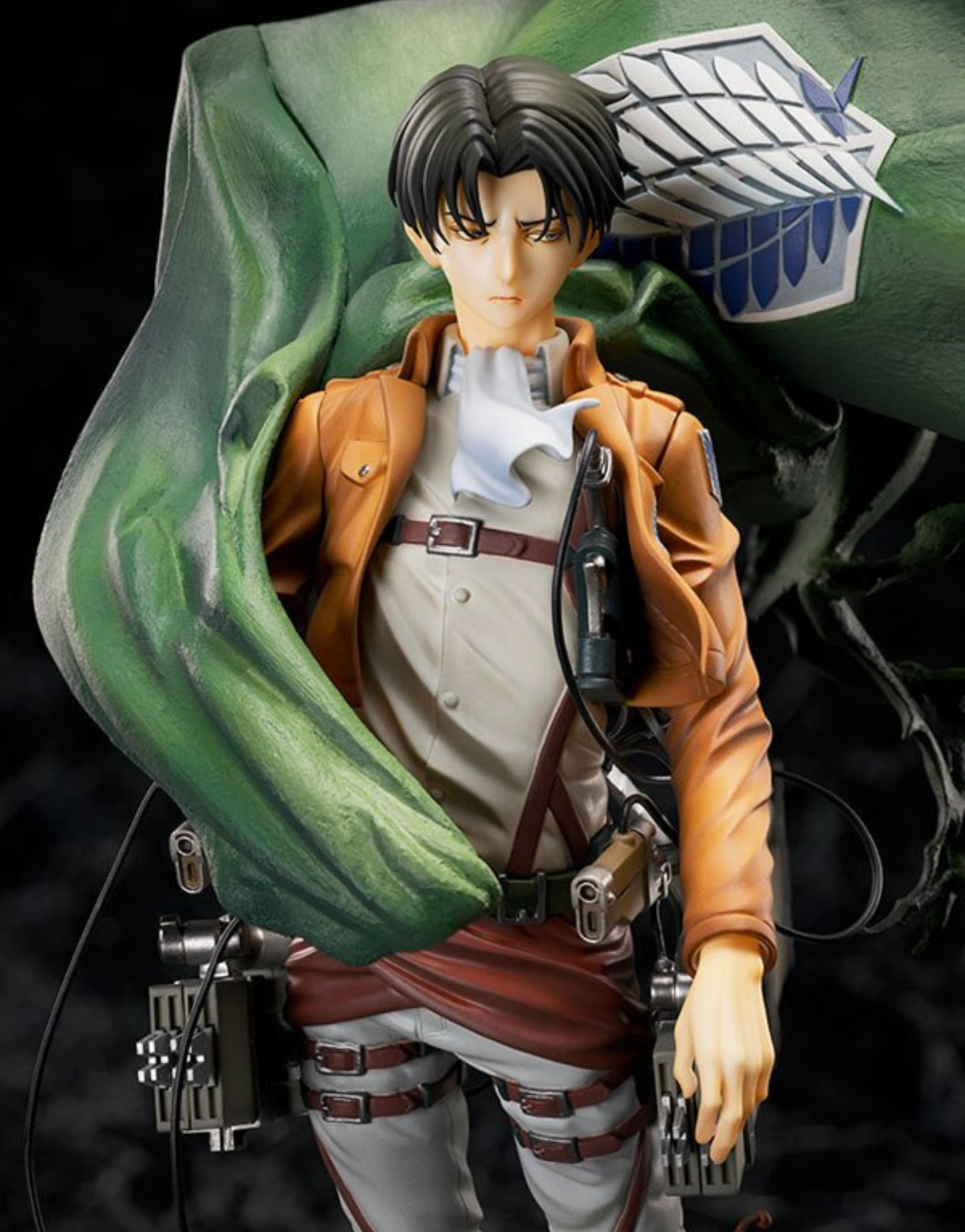 Attack on Titan Levi Figure (26cm)