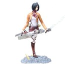 Figurine manga Mikasa Ackerman attaque des titans profil droit