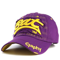 Casquette homme pas cher violet jaune vue de profil